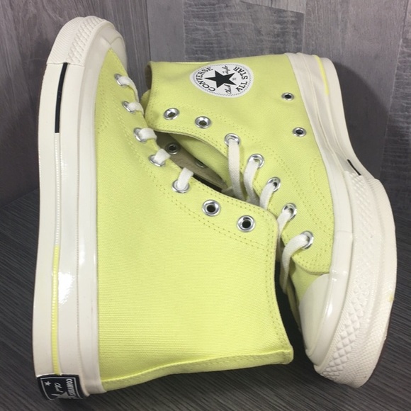 Converse Shoes - Converse CHUCK 70 HI lt citron/black/egret